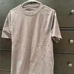 Abercrombie Gray Men's T-Shirt heavyweight thick destressed